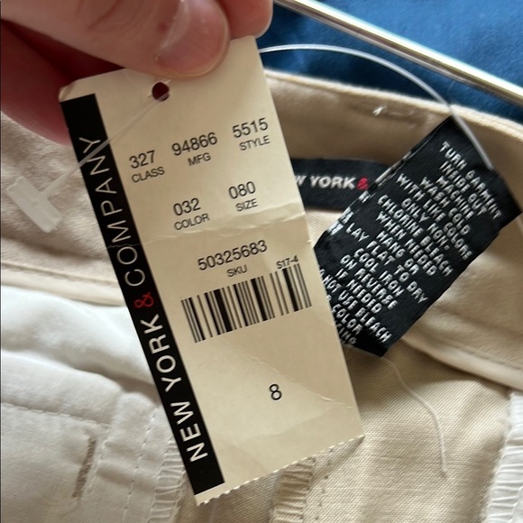 Cream Chinos with Straight Leg and Flat Front - Picture 4 of 7